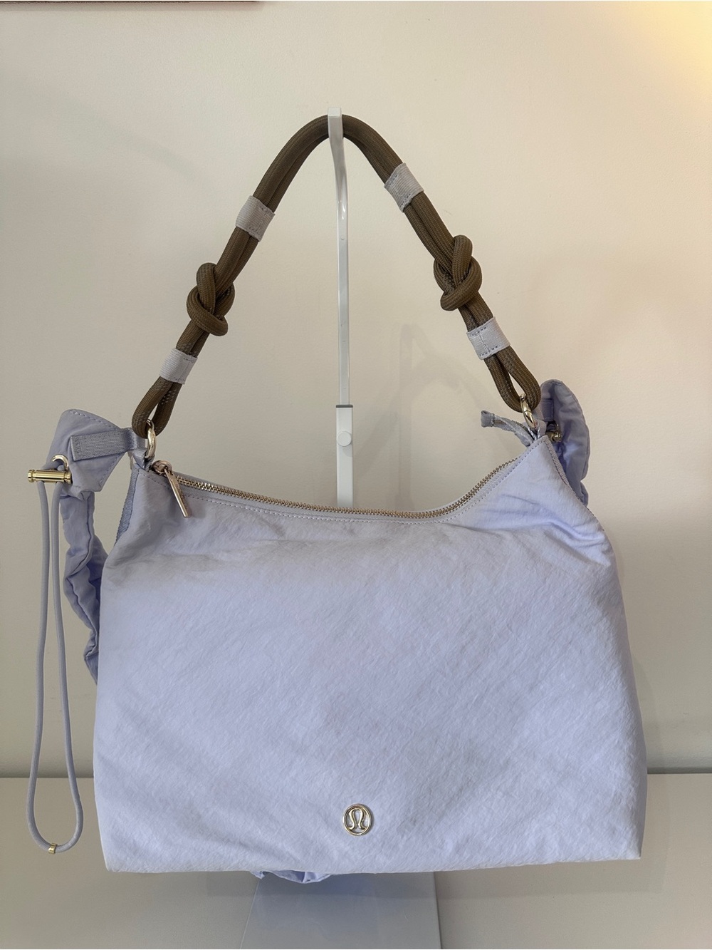 lululemon athletica Convertible Ruched Crossbody Bag 6.5L